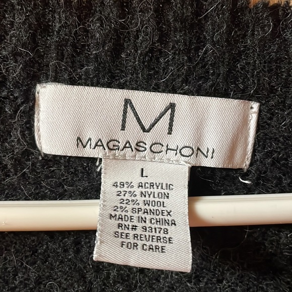 Magaschoni‎ wool blend black sweater - Picture 2 of 8